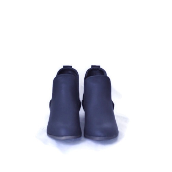 Madden Girl Draaft Ankle Bootie Boots Slip On - Picture 3 of 7